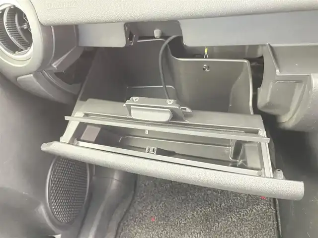 マツダ デミオ SPORT 千葉県 2012(平24)年 5.7万km ガンＭ 純正７インチメモリーナビ/・フルセグTV/・Bluetooth接続/スマートキー/キセノンヘッドライト/フォグランプ