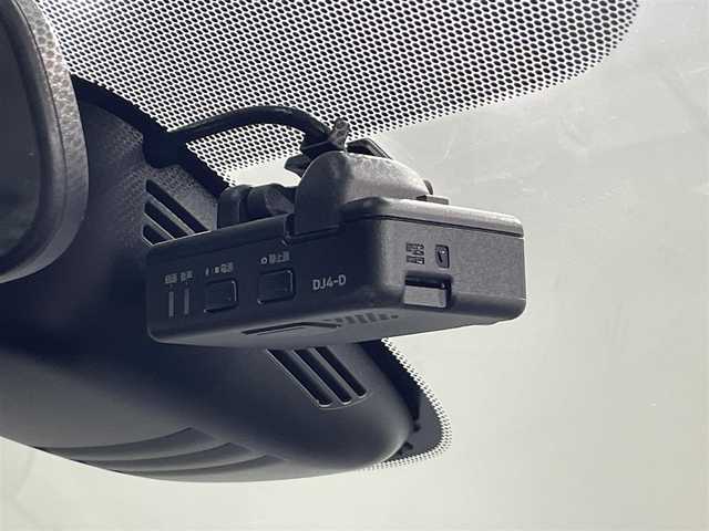 日産 セレナ e－パワー ハイウェイスター V 愛知県 2019(令1)年 5.9万km マルーンレッド 純正１０インチナビ登録時地図SDなし/（Bluetooth/FM/AM/フルセグTV/SD/CD・DVD再生）/アラウンドビュモニター　/プロパイロット　/衝突軽減ブレーキ　/両側パワースライドドア　/ビルトインＥＴＣ　/ブランドスポットモニター　/ドライブレコーダー　/ソナー/ＬＥＤヘッドライト/LEDフォグランプ/プッシュスタート　/　　-スマートキー/純正フロアマット/純正16インチAW/後席サンバイザー