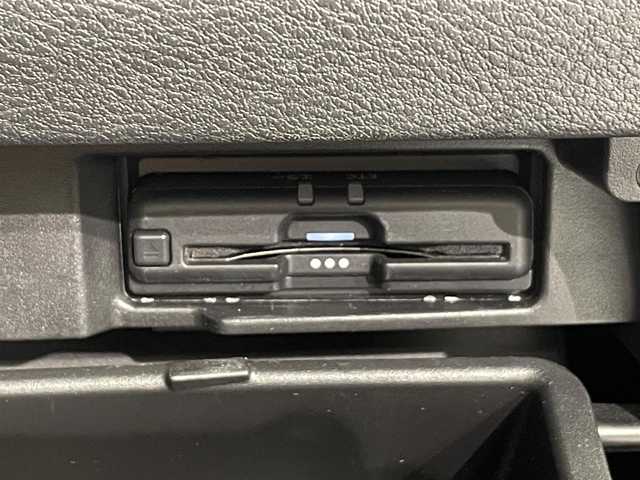 日産 セレナ e－パワー ハイウェイスター V 愛知県 2019(令1)年 5.9万km マルーンレッド 純正１０インチナビ登録時地図SDなし/（Bluetooth/FM/AM/フルセグTV/SD/CD・DVD再生）/アラウンドビュモニター　/プロパイロット　/衝突軽減ブレーキ　/両側パワースライドドア　/ビルトインＥＴＣ　/ブランドスポットモニター　/ドライブレコーダー　/ソナー/ＬＥＤヘッドライト/LEDフォグランプ/プッシュスタート　/　　-スマートキー/純正フロアマット/純正16インチAW/後席サンバイザー