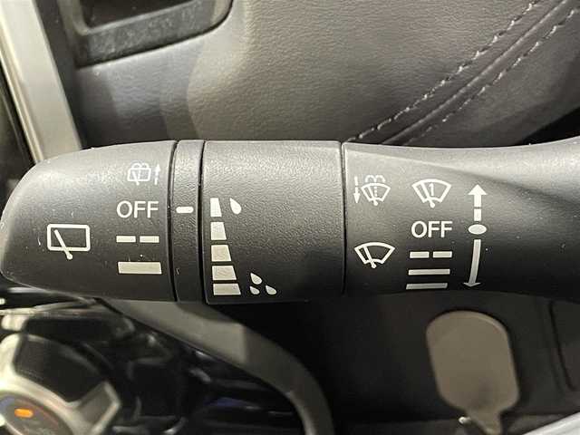 日産 セレナ e－パワー ハイウェイスター V 愛知県 2019(令1)年 5.9万km マルーンレッド 純正１０インチナビ登録時地図SDなし/（Bluetooth/FM/AM/フルセグTV/SD/CD・DVD再生）/アラウンドビュモニター　/プロパイロット　/衝突軽減ブレーキ　/両側パワースライドドア　/ビルトインＥＴＣ　/ブランドスポットモニター　/ドライブレコーダー　/ソナー/ＬＥＤヘッドライト/LEDフォグランプ/プッシュスタート　/　　-スマートキー/純正フロアマット/純正16インチAW/後席サンバイザー