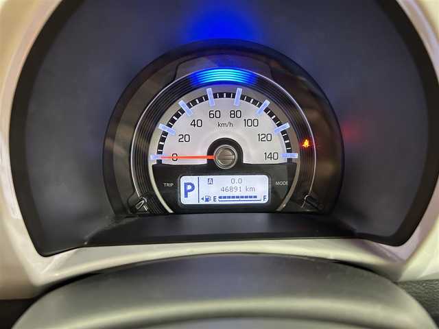 スズキ ハスラー A 茨城県 2017(平29)年 4.7万km ブルーイッシュブラックパール3 (株)IDOMが運営する【じしゃロン水戸店】の自社ローン専用車両になりますこちらは現金またはオートローンご利用時の価格です。自社ローンご希望の方は別途その旨お申付け下さい/フルタイム４WD/社外SDナビ/Bluetooth　/フルセグTV　/ETC/シートヒーター/社外ドラレコ
