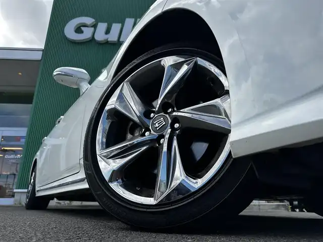 トヨタ クラウン ハイブリッド RS アドバンス 宮城県 2020(令2)年 9.5万km ホワイトパールクリスタルシャイン レザーシートパッケージ/・黒革シート/・シートベンチレーション/ムーンルーフ/デジタルインナーミラー/＝＝＝/セーフティセンス/・プリクラッシュセーフティ/・レーントレーシングアシスト/・レーダークルーズコントロール/・オートマチックハイビーム/・ロードサインアシスト/・先行車発進告知機能/ブラインドスポットモニター/リアクロストラフィックオートブレーキ/リアクロストラフィックアラート/純正ナビ/・CD/DVD/・Bluetooth/・フルセグTV/バックカメラ/ビルトインETC/ドライブレコーダー/AC100V/100Wコンセント/パワーシート/シートヒーター/ステアリグヒーター/革巻きステアリング/ステアリングスイッチ/パドルシフト/電動パーキングブレーキ/ブレーキホールド/3眼LEDヘッドランプ/シーケンシャルターンランプ/フォグランプ/オートライト/スマートキー＆プッシュスタート/スペアキー/電動格納ミラー/純正18インチAW/純正フロアマット/W/サイド/カーテンエアバッグ