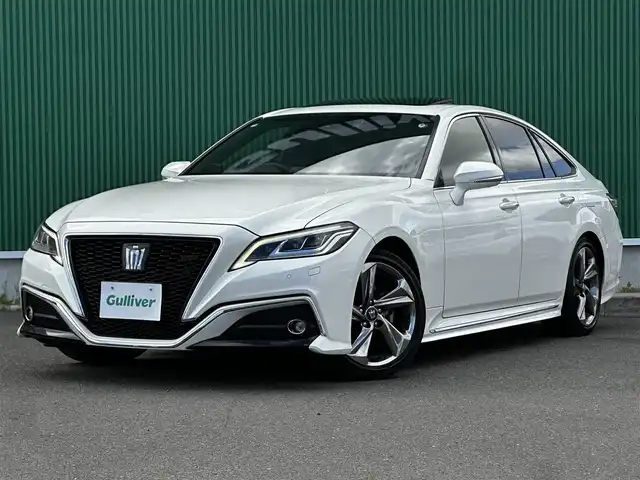 トヨタ クラウン ハイブリッド RS アドバンス 宮城県 2020(令2)年 9.5万km ホワイトパールクリスタルシャイン レザーシートパッケージ/・黒革シート/・シートベンチレーション/ムーンルーフ/デジタルインナーミラー/＝＝＝/セーフティセンス/・プリクラッシュセーフティ/・レーントレーシングアシスト/・レーダークルーズコントロール/・オートマチックハイビーム/・ロードサインアシスト/・先行車発進告知機能/ブラインドスポットモニター/リアクロストラフィックオートブレーキ/リアクロストラフィックアラート/純正ナビ/・CD/DVD/・Bluetooth/・フルセグTV/バックカメラ/ビルトインETC/ドライブレコーダー/AC100V/100Wコンセント/パワーシート/シートヒーター/ステアリグヒーター/革巻きステアリング/ステアリングスイッチ/パドルシフト/電動パーキングブレーキ/ブレーキホールド/3眼LEDヘッドランプ/シーケンシャルターンランプ/フォグランプ/オートライト/スマートキー＆プッシュスタート/スペアキー/電動格納ミラー/純正18インチAW/純正フロアマット/W/サイド/カーテンエアバッグ