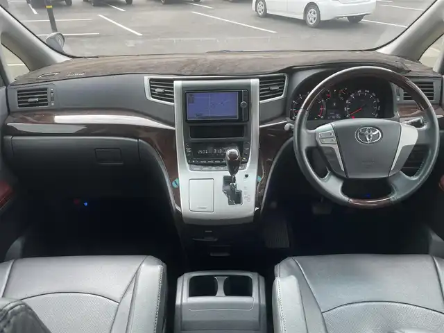 トヨタ ヴェルファイア 2．4Z 茨城県 2014(平26)年 9.7万km ボルドーマイカメタリック 社外ナビ/フリップダウンモニター/バックカメラ/スペアキー/両側パワースライドドア/フロアマット純正/コーナーセンサー/スタッドレスタイヤ付き/ETC