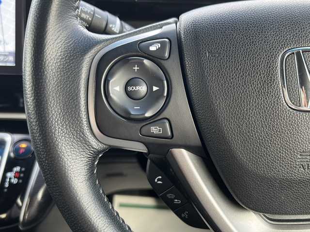 ホンダ ステップワゴン スパーダ eHEV G ホンダS 栃木県 2020(令2)年 6.5万km オブシダンブルーパール 純正ナビ/フルセグＴＶ/Ｂｌｕｅｔｏｏｔｈ/前後ドライブレコーダー/アラウンドビューモニター/フリップダウンモニター/ＥＴＣ/ウォークスルー/両側パワースライドドア/純正フロアマット/コーナーセンサー/電子制御パーキング/クルーズコントロール/ABS/横滑り防止志納/レーンキープアシスト/カーテンエアバック/盗難防止装置/プッシュスタート