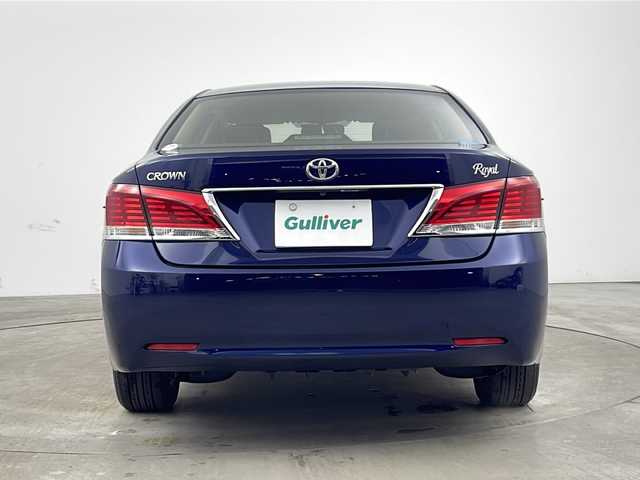 トヨタ クラウン ロイヤル ロイヤル 兵庫県 2013(平25)年 8.3万km ダークブルーマイカ ・純正HDＤナビ（フルセグ・ＢＴ・ＤＶＤ・ＣＤ・ＨＤＤ）/・バックカメラ/・クルーズコントロール/・ビルトインＥＴＣ/・ドライブレコーダー/・ＬＥＤオートライト/・フォグランプ/・ＭＴモード付ＡＴ/・ステアリングリモコン/・オールオートパワーウィンドウ/・純正16インチアルミホイール/・フロアマット/・横滑り防止/・スマートキー/・プッシュスタート/・Ｗ＋サイドエアバック/・カーテンエアバック/・電動格納ミラー/・ウインカーミラー