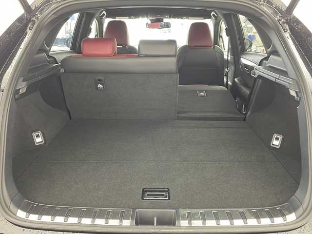 レクサス ＮＸ 300h Fスポーツ 兵庫県 2016(平28)年 4.3万km グラファイトブラックガラスフレーク ・LEXUSsafety/・プリクラッシュセーフティ/・レーンディパチャーアラート/・レーダークルーズコントロール/・オートハイビーム/・三眼LEDライト/・クリアランスソナー/・純正ナビ/CD/DVD/Blu-ray/USB/TV/・パノラミックビューモニター/・ビルトインETC2.0/・ブラインドスポットモニター/・パワーバックドア/・パドルシフト/・革巻きステアリング/・ステアリングスイッチ/・本革シート/・前席シートヒーター/・前席ベンチレーション/・前方ドライブレコーダー/・純正１８インチアルミホイール/・純正フロアマット