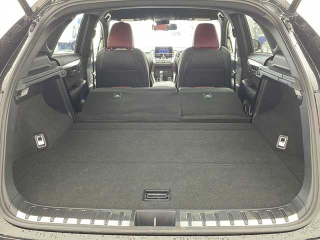 レクサス ＮＸ 300h Fスポーツ 兵庫県 2016(平28)年 4.3万km グラファイトブラックガラスフレーク ・LEXUSsafety/・プリクラッシュセーフティ/・レーンディパチャーアラート/・レーダークルーズコントロール/・オートハイビーム/・三眼LEDライト/・クリアランスソナー/・純正ナビ/CD/DVD/Blu-ray/USB/TV/・パノラミックビューモニター/・ビルトインETC2.0/・ブラインドスポットモニター/・パワーバックドア/・パドルシフト/・革巻きステアリング/・ステアリングスイッチ/・本革シート/・前席シートヒーター/・前席ベンチレーション/・前方ドライブレコーダー/・純正１８インチアルミホイール/・純正フロアマット