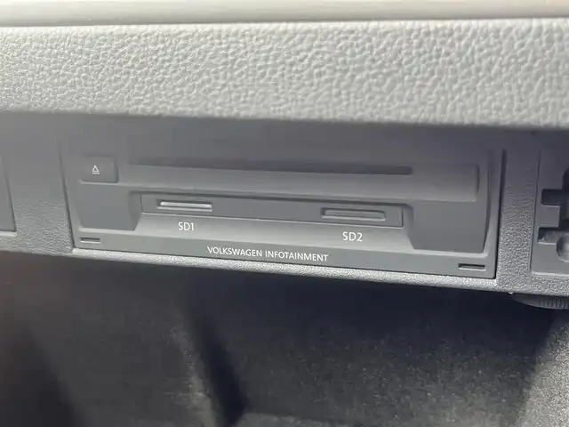 フォルクスワーゲン ゴルフ ヴァリアント TSI コンフォートライン 島根県 2015(平27)年 10.5万km 青 純正メモリナビTV/ＤＶＤ再生　/Ｂｌｕｅｔｏｏｔｈ　/ビルトインＥＴＣ　/前後ドライブレコーダー　/アイドリングストップ/後方コーナーセンサー/純正フォグランプ　/オートライト　/スペアキー1本/純正フロアマット　/純正１６インチアルミホイール