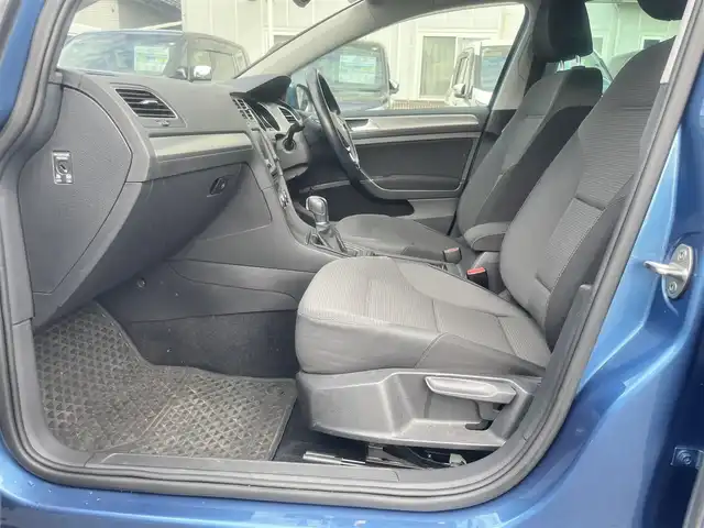 フォルクスワーゲン ゴルフ ヴァリアント TSI コンフォートライン 島根県 2015(平27)年 10.5万km 青 純正メモリナビTV/ＤＶＤ再生　/Ｂｌｕｅｔｏｏｔｈ　/ビルトインＥＴＣ　/前後ドライブレコーダー　/アイドリングストップ/後方コーナーセンサー/純正フォグランプ　/オートライト　/スペアキー1本/純正フロアマット　/純正１６インチアルミホイール