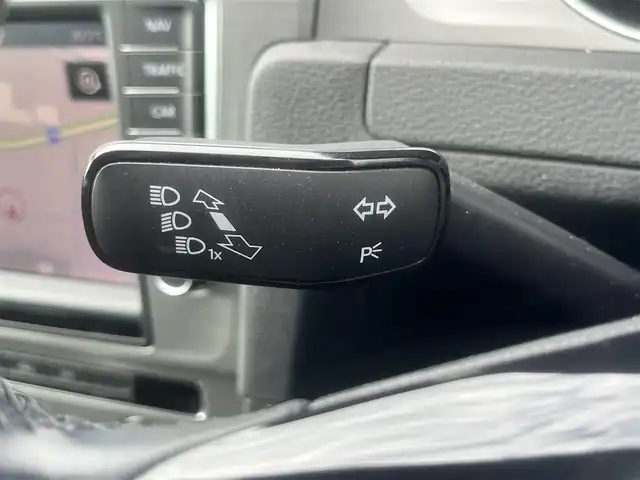 フォルクスワーゲン ゴルフ ヴァリアント TSI コンフォートライン 島根県 2015(平27)年 10.5万km 青 純正メモリナビTV/ＤＶＤ再生　/Ｂｌｕｅｔｏｏｔｈ　/ビルトインＥＴＣ　/前後ドライブレコーダー　/アイドリングストップ/後方コーナーセンサー/純正フォグランプ　/オートライト　/スペアキー1本/純正フロアマット　/純正１６インチアルミホイール