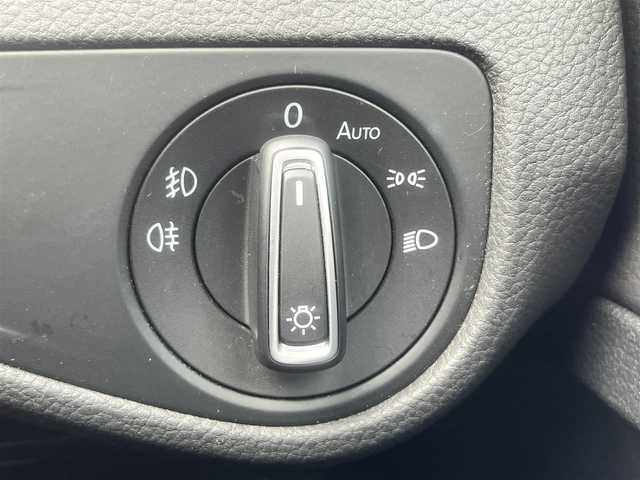 フォルクスワーゲン ゴルフ ヴァリアント TSI コンフォートライン 島根県 2015(平27)年 10.5万km 青 純正メモリナビTV/ＤＶＤ再生　/Ｂｌｕｅｔｏｏｔｈ　/ビルトインＥＴＣ　/前後ドライブレコーダー　/アイドリングストップ/後方コーナーセンサー/純正フォグランプ　/オートライト　/スペアキー1本/純正フロアマット　/純正１６インチアルミホイール