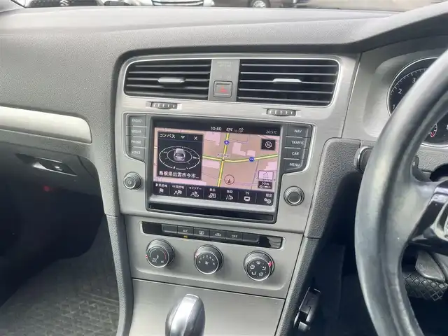 フォルクスワーゲン ゴルフ ヴァリアント TSI コンフォートライン 島根県 2015(平27)年 10.5万km 青 純正メモリナビTV/ＤＶＤ再生　/Ｂｌｕｅｔｏｏｔｈ　/ビルトインＥＴＣ　/前後ドライブレコーダー　/アイドリングストップ/後方コーナーセンサー/純正フォグランプ　/オートライト　/スペアキー1本/純正フロアマット　/純正１６インチアルミホイール