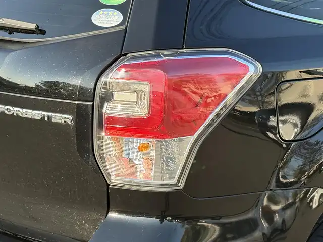 スバル フォレスター Xブレイク 岩手県 2016(平28)年 9万km クリスタルブラックシリカ 禁煙車/4WD/アイサイトver.3/ハーフレザーシート/全席シートヒーター/社外エンジンスターター/ルーフレール/社外ルーフキャリア/社外ナビ/→フルセグTV/Bluetooth/CD/DVD/FM/AM/バックカメラ/追従型クルーズコントロール/横滑り防止装置/ステアリング連動ヘッドランプ/レーンキープアシスト/衝突軽減システム/X-MODE/オートライト/LEDヘッドライト/フォグライト/〇キーレス/〇パドルシフト/〇電動格納ミラー/〇ウィンカーミラー/〇ドアバイザー/〇社外ラバーマット/〇シガーソケット/〇USBポート/前後ドライブレコーダー/ETC/冬タイヤ純正アルミホイール車載