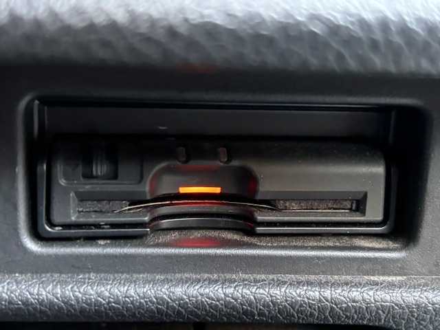 日産 エクストレイル ハイブリッド 20X エマージェンシーブレーキ 宮城県 2016(平28)年 15.3万km ブリリアントホワイトパール 登録時走行距離153005km/純正SDナビ/iPod・SD・FM・AM・TV・USB・Bluetooth・CD・DVD/クリアランスソナー/ダウンヒルアシストコントロール/シートヒーター/ビルトインETC/パワーステアリング/横滑り防止装置/エマージェンシーブレーキ/ルーフレール/コーナーセンサー/純正LEDヘッドライト/AAC/オートライト/純正アルミホイール/純正ドアバイザー/パワーウインドウ