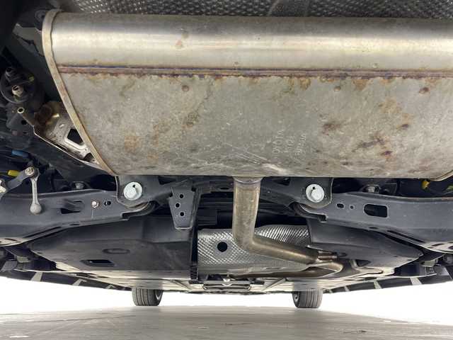 トヨタ プリウス S ツーリングセレクション 神奈川県 2016(平28)年 5.1万km ホワイトパールクリスタルシャイン 純正SDナビ【NSCD-W66】/AM　FM　ワンセグ　CD　AUX　Bluetooth/バックカメラ/モデリスタエアロ/トヨタセーフティセンスP/レーダークルーズコントロール/合皮革シート/前席シートヒーター/ビルトインETC/革巻きステアリング/ステアリングリモコン/スマートキー×2/純正フロアマット/トノカバー/ISOFIX対応/LEDヘッドライト/フォグランプ/純正17インチアルミ/レーンディパーチャーアラート/プリクラッシュセーフティシステム/オートマチックハイビーム/ふらつき検知