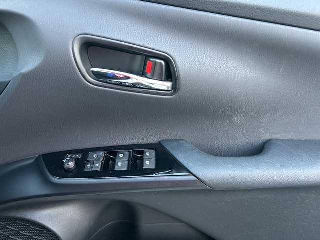 トヨタ プリウス S ツーリングセレクション 神奈川県 2016(平28)年 5.1万km ホワイトパールクリスタルシャイン 純正SDナビ【NSCD-W66】/AM　FM　ワンセグ　CD　AUX　Bluetooth/バックカメラ/モデリスタエアロ/トヨタセーフティセンスP/レーダークルーズコントロール/合皮革シート/前席シートヒーター/ビルトインETC/革巻きステアリング/ステアリングリモコン/スマートキー×2/純正フロアマット/トノカバー/ISOFIX対応/LEDヘッドライト/フォグランプ/純正17インチアルミ/レーンディパーチャーアラート/プリクラッシュセーフティシステム/オートマチックハイビーム/ふらつき検知