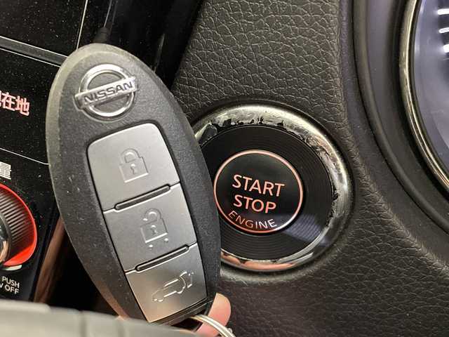 日産 エクストレイル 20Xi 愛媛県 2019(令1)年 7.2万km ブリリアントホワイトパール 純正9インチナビ（ＭＭ５１８Ｄ－Ｌ）/フルセグＴＶ　Bluetooth DVD　ブルーレイ/プロパイロット/アラウンドビューモニター/デジタルインナーミラー/ブラインドスポットモニター/コーナーセンサー/ＬＥＤヘッドライト/ＬＥＤライト/パワーバックドア/ＥＴＣ/ＴＶキャンセラー/電子パーキング/ドライブレコーダー（2DR043）