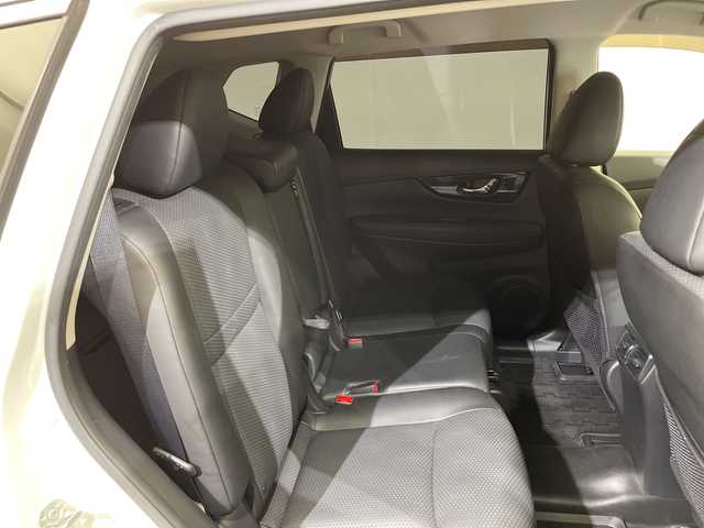 日産 エクストレイル 20Xi 愛媛県 2019(令1)年 7.2万km ブリリアントホワイトパール 純正9インチナビ（ＭＭ５１８Ｄ－Ｌ）/フルセグＴＶ　Bluetooth DVD　ブルーレイ/プロパイロット/アラウンドビューモニター/デジタルインナーミラー/ブラインドスポットモニター/コーナーセンサー/ＬＥＤヘッドライト/ＬＥＤライト/パワーバックドア/ＥＴＣ/ＴＶキャンセラー/電子パーキング/ドライブレコーダー（2DR043）