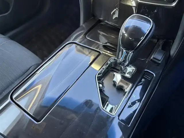 トヨタ クラウン ハイブリッド アスリートS 大分県 2013(平25)年 8万km ホワイトパールクリスタルシャイン ・ナビ(HDD/USB/BT/CD/DVD)/・バックカメラ/・フルセグテレビ/・サンルーフ/・レーダークルーズコントロール/・ドライブレコーダー/・ETC/・シートヒーター/・パワーシート/・ステアリングヒーター/・ステアリングリモコン/・MTモード付きAT/・スマートキー/・プッシュスタートボタン