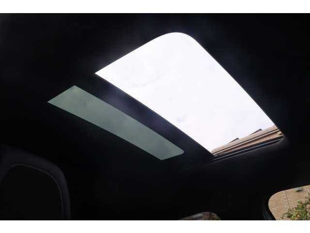 プジョー ２００８ GTライン 大分県 2021(令3)年 3.5万km パールⅡ ワンオーナー/パノラミックサンルーフ/アクティブセーフティブレーキ/アクティブクルーズコントロール/ブラインドスポットモニター/レーンポジショニングアシスト/純正ディスプレイオーディオ（社外ナビあり）/ＣａｒＰｌａｙ/Bluetooth/地デジ/バックカメラ/ハーフレザー/シートヒーター/パドルシフト/ＬＥＤヘッドライト/インテリジェントハイビーム/純正１７インチＡＷ/ＥＴＣ