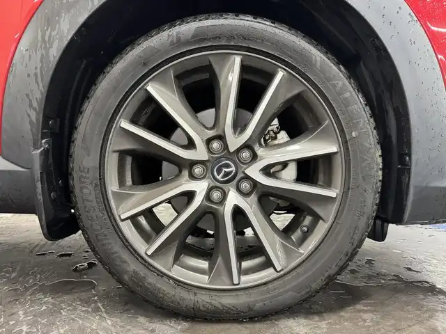 マツダ ＣＸ－３ XD ツーリング Lパッケージ 三重県 2015(平27)年 6万km ソウルレッドプレミアムメタリック 1.5L ディーゼルターボ/4WD/MTモード付フロア6AT/純正 7インチナビ/（FM/AM/aha/Stitcher/Bluetooth/USB/【OP】CD/AUX/DVD/TV）/バックカメラ/BOSEサウンドシステム＋7スピーカー/ドライブレコーダー 前方/ETC/安全/・スマートシティブレーキサポート（SCBS）/・スマートブレーキサポート（SBS）/・車線逸脱警報システム（LDWS）/・マツダレーダークルーズコントロール（MRCC）/・ブラインドスポットモニタリング（BSM：リヤクロストラフィックアラート機能付）/・車間認知支援システム/・ハイビームコントロールシステム（HBC）/装備/・ハーフレザーシート/・シートヒーター（D/N）/・オートエアコン/・オートライト/・LED ヘッドライト＆フロントフォグライト/・レインセンサーワイパー（オートフロントワイパー）/・パドルシフト/・ステアリングスイッチ/・プッシュスタート/・純正18inAW/・保/・予備スマートキーx1、リモコンエンジンスターターx1/など