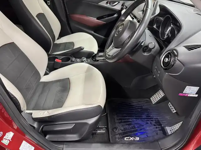 マツダ ＣＸ－３ XD ツーリング Lパッケージ 三重県 2015(平27)年 6万km ソウルレッドプレミアムメタリック 1.5L ディーゼルターボ/4WD/MTモード付フロア6AT/純正 7インチナビ/（FM/AM/aha/Stitcher/Bluetooth/USB/【OP】CD/AUX/DVD/TV）/バックカメラ/BOSEサウンドシステム＋7スピーカー/ドライブレコーダー 前方/ETC/安全/・スマートシティブレーキサポート（SCBS）/・スマートブレーキサポート（SBS）/・車線逸脱警報システム（LDWS）/・マツダレーダークルーズコントロール（MRCC）/・ブラインドスポットモニタリング（BSM：リヤクロストラフィックアラート機能付）/・車間認知支援システム/・ハイビームコントロールシステム（HBC）/装備/・ハーフレザーシート/・シートヒーター（D/N）/・オートエアコン/・オートライト/・LED ヘッドライト＆フロントフォグライト/・レインセンサーワイパー（オートフロントワイパー）/・パドルシフト/・ステアリングスイッチ/・プッシュスタート/・純正18inAW/・保/・予備スマートキーx1、リモコンエンジンスターターx1/など