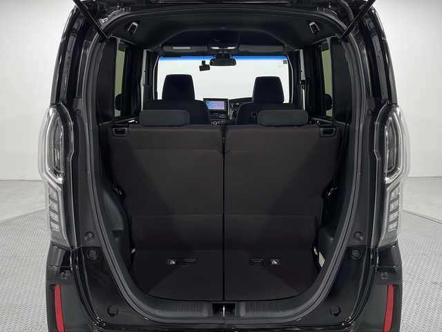 ホンダ Ｎ ＢＯＸ カスタム G EX ホンダセンシング 広島県 2018(平30)年 3.9万km クリスタルブラックパール 標準装備ホンダセンシング（安全運転支援システム）/・衝突軽減ブレーキ/・誤発進抑制機能/・後方誤発進抑制機能/・歩行者事故低減ステアリング/・アダプティブクルーズコントロール/・車線維持支援システム/・オートハイビーム/・標識認識機能/・路外逸脱抑制機能/純正ナビ(VXM-184Ci)/バックカメラ/両側パワースライドドア/LEDヘッドランプ/オートライト/オートマチックハイビーム/電動オート格納機能/ウィンカー付/ステアリングスイッチ（オーディオ）/チルトステアリング/SRSエアバック（運転席/助手席/サイド/カーテン）/スマートキーシステム/プッシュスタート/ドライブレコーダー/ETC/純正１４インチアルミホイール
