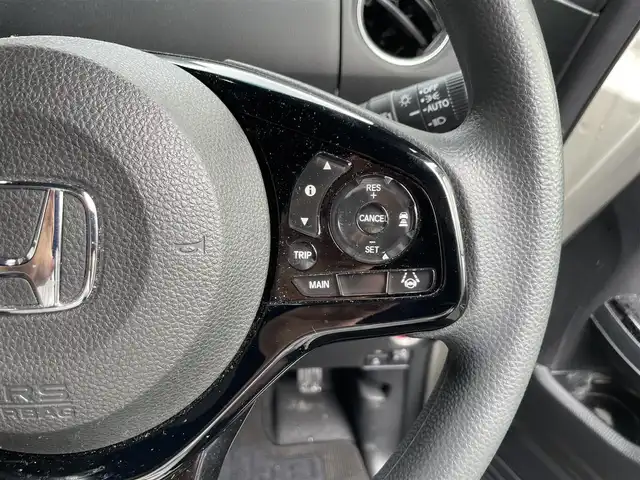 ホンダ Ｎ ＢＯＸ カスタム L 滋賀県 2023(令5)年 1.8万km プラチナホワイトパール 禁煙車/純正9型ナビ/AM/FM/CD/DVD/USB/SD/Bluetooth/フルセグTV/レーダークルーズコントロール/ビルトインETC/両側パワースライドドア/クリアランスソナー/オートリトラミラー/シートヒーター(D/N)/シートバックテーブル(D/N)/純正14インチアルミホイール/オートブレーキホールド/オートライト/ドアバイザー/プッシュスタート