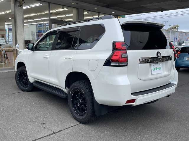 トヨタ ランドクルーザー プラド TX Lパッケージ ブラックED 宮城県 2021(令3)年 6.2万km ホワイトパールクリスタルシャイン 純正ナビ/フルセグTV/Bluetooth/黒レザーシート/D/Nパワーシート/D/Nシートヒーター/D/Nクーラーシート/バックモニター/レーダークルーズコントロール/レーンキープアシスト/プリクラッシュセーフティ/コーナーセンサー/オートライト/オートハイビーム/純正マット