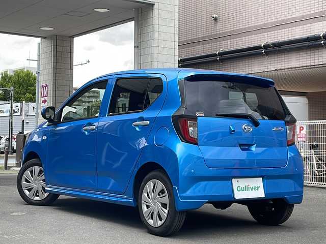 ダイハツ ミラ イース X リミテッド SAⅢ 道央・札幌 2023(令5)年 0.3万km スプラッシュブルーM 登録時2/577km/ワンオーナー/4WD/7インチ社外メモリーナビ/　(フルセグTV/AM/FM/CD/DVD/BT)/バックカメラ/スマートアシストIII/　・衝突回避支援ブレーキ/　・衝突警報機能/　・誤発進抑制制御機能/　・車線逸脱警報機能/　・先行車発進お知らせ機能/　・オートハイビーム/ヒルホールドアシスト/リヤクリアランスソナー/横滑り防止機能/前方ドライブレコーダー/純正フロントロアスカート/純正サイドストーンガード/純正ラバーマット/LEDヘッドライト/LEDフォグライト/社外AW付冬タイヤ積込/スペアキー