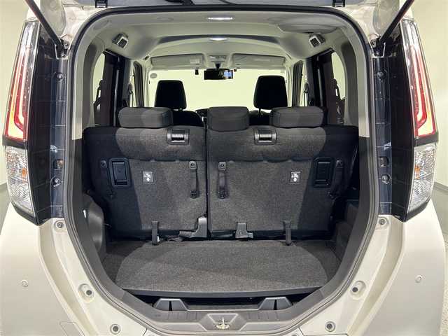 ダイハツ トール カスタムG ターボ 愛知県 2020(令2)年 3.7万km パールホワイトⅢ 純正９型ＳＤナビ　/（Bluetooth/フルセグTV/USB/iPod/CD・DVD再生/HDMI)/アラウンドビューモニター　/レーダークルーズコントロール　/衝突軽減ブレーキ　/両側パワースライドドア　/ビルトインＥＴＣ　/ドライブレコーダー　/ＵＳＢ接続　/ソナー　/オートブレーキホールド機能/純正フロアマット/後席サンシェード