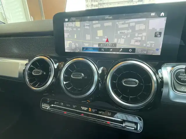 メルセデス・ベンツ Ｍ・ベンツ ＧＬＢ２００ｄ 4マチック 高知県 2021(令3)年 4.5万km ポーラホワイト レーダーセーフティパッケージ/・アクティブディスタントアシスト・ディストロニック/(自動再発進機能付)/・アクティブブレーキアシスト/・アクティブレーンキーピングアシスト/・３６０°カメラシステム/メモリー付きフルパワーシート(前席)/シートヒーター(前席)/電動ランバーサポート/フットトランクオープナー/ナビゲーションパッケージ/・アクティブステアリングアシスト/・トラフィックサインアシスト/純正ドライブレコーダー/純正18インチAW/保証書/取説/スペアキー
