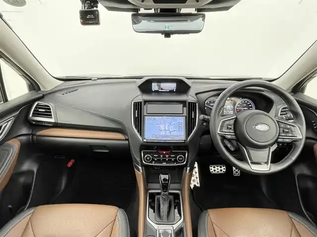 スバル フォレスター ハイブリッド アドバンス 千葉県 2022(令4)年 1.1万km ＤグリーンＭ 禁煙車/４WD/アイサイト/サンルーフ/パワーバックドア/・先行車発進システム/・クリアランスソナー/・ブラインドスポットモニター/・レーンキープアシスト/・レーダークルーズコントロール/社外8インチメモリナビ/・型番：MDV-S809L/・CD/DVD/Bluetooth/フルセグTV/・バックカメラ、フロントカメラ、サイドカメラ/・ETC/・デジタルインナーミラー/革巻きステアリング/・ステアリングスイッチ/・ステアリングヒーター/・パドルシフト/電子パーキング/・ブレーキホールド/レザーシート/・DNパワーシート/・D席メモリ付き/・全席シートヒーター/MT付きAT/社外フロアマット/純正ドアバイザー/純正18インチAW/電動格納ウインカーミラー/オートライト/・LEDヘッドライト/・LEDフォグランプ/・ヘッドライトイベライザー/・ヘッドライトウォッシャー/プッシュスタート/・スマートキー/・スペアキー