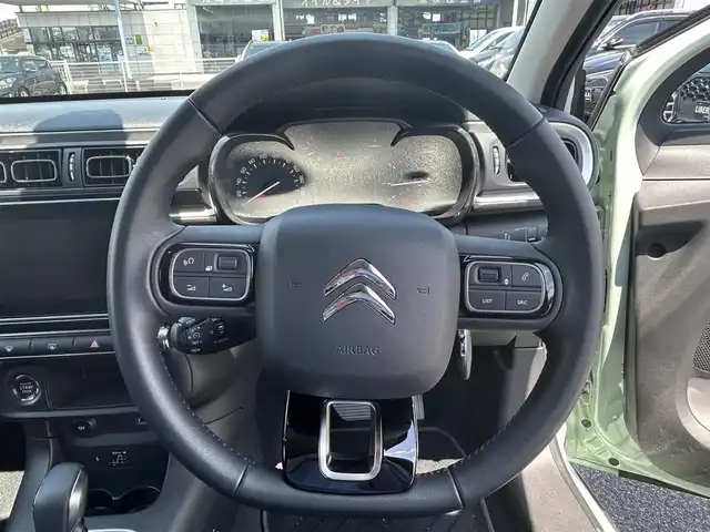 シトロエン シトロエン Ｃ３ シャイン 滋賀県 2020(令2)年 0.6万km ライトブルーⅡ ディスプレイオーディオ/(BT/USB/Applecarplay/AndroidAuto//MirrorLink）/バックカメラ/アクティブセーフティブレーキ/クルーズコントロール/インテリジェントハイビーム/ヘッドライトレベライザー/パーキングセンサー/ブラインドスポットモニター/前後ドライブレコーダー/保証書/取説/スペアキー