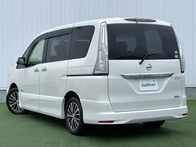 日産 セレナ ハイウェイスター Vセレ+SaftyⅡ 香川県 2016(平28)年 7.3万km ブリリアントホワイトパール 登録時走行距離：72139km/純正SDナビゲーション/→CD/DVD 再生/ステアリングリモコン/クルーズコントロール/革巻きステアリング/両側パワースライドドア/LEDオートライト/フォグランプ/電動格納ミラー/横滑り防止装置/レーンキープ/衝突被害軽減装置