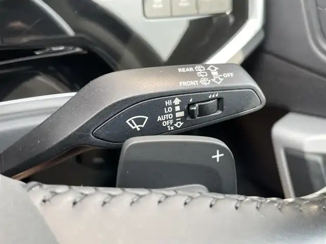 アウディ Ｑ３ 35TDIクワトロ アドバンスド 石川県 2020(令2)年 4.1万km 黒 4WD/衝突軽減ブレーキ/バーチャルコックピット/純正メモリーナビ/フルセグＴＶ/バック/フロント/サイド/全方位カメラ/ブラインドスポットモニター/レーンキープアシスト/クリアランスソナー/サイドアシスト/アダプティブクルーズコントロール/パワーリアゲート/パワーシート/オートライト/LEDヘッドライト/ETC