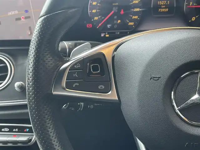 メルセデス・ベンツ Ｅ２２０ｄ 鹿児島県 2018(平30)年 7.4万km 白 純正HDDナビ/Buemesterサウンドシステム/BT/CD/DVD/AM/FM/SD/Applecarplay/androidauto/オートクルーズ/バックカメラ/全方位カメラ/コーナーセンサー/ドライブレコーダー前後/パワーシートD/N/シートヒーター/純正LEDヘッドライト/純正１９インチアルミホイール