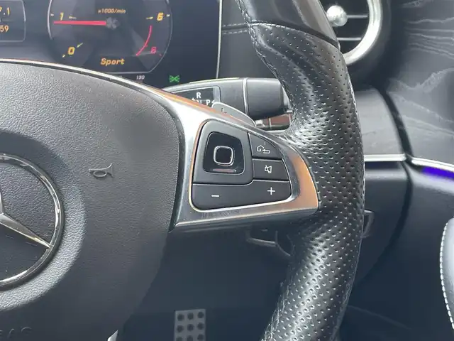 メルセデス・ベンツ Ｅ２２０ｄ 鹿児島県 2018(平30)年 7.4万km 白 純正HDDナビ/Buemesterサウンドシステム/BT/CD/DVD/AM/FM/SD/Applecarplay/androidauto/オートクルーズ/バックカメラ/全方位カメラ/コーナーセンサー/ドライブレコーダー前後/パワーシートD/N/シートヒーター/純正LEDヘッドライト/純正１９インチアルミホイール
