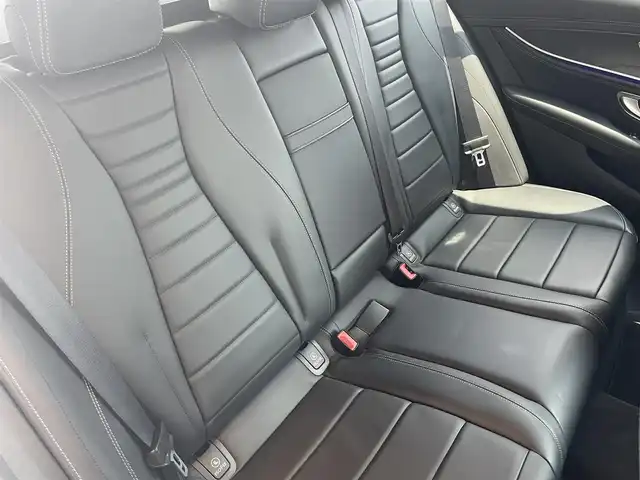 メルセデス・ベンツ Ｅ２２０ｄ 鹿児島県 2018(平30)年 7.4万km 白 純正HDDナビ/Buemesterサウンドシステム/BT/CD/DVD/AM/FM/SD/Applecarplay/androidauto/オートクルーズ/バックカメラ/全方位カメラ/コーナーセンサー/ドライブレコーダー前後/パワーシートD/N/シートヒーター/純正LEDヘッドライト/純正１９インチアルミホイール