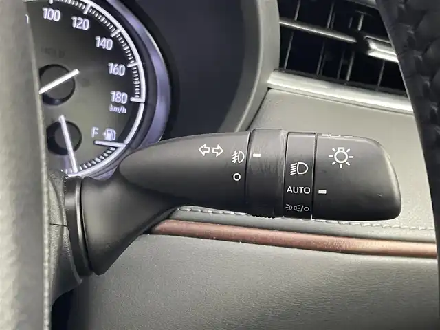 トヨタ ハリアー Z レザーパッケージ 埼玉県 2022(令4)年 3.6万km ブラック モデリスタエアロ　メーカーナビ　バックカメラ　ＢＳＭ　ＨＵＤ　ＪＢＬサウンド　セーフティセンス　レーダークルーズ　ビルトインＥＴＣ２．０　デジタルインナーミラー　ステアリングヒーター　メモリシート