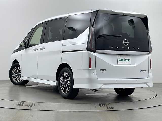 日産 セレナ e－パワー ハイウェイスター V 埼玉県 2025(令7)年 0.1千km プリズムホワイト 登録済未使用車　/フリップダウンモニター　/全方位カメラ　/純正ナビ　/ＢＳＭ　/ビルトインＥＴＣ２．０　/デジタルインナーミラー　/ドライブレコーダー/プロパイロット　/ブレードホールド　/電子パーキング/エマージェンシーブレーキ/レーンキープアシスト/両側パワースライドドア　/オートマティックハイビーム/ドライバーモニター/ロールサンシェード/フロントフォグランプ