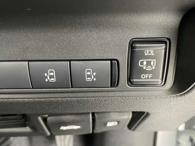日産 セレナ e－パワー ハイウェイスター V 埼玉県 2025(令7)年 0.1千km プリズムホワイト 登録済未使用車　/フリップダウンモニター　/全方位カメラ　/純正ナビ　/ＢＳＭ　/ビルトインＥＴＣ２．０　/デジタルインナーミラー　/ドライブレコーダー/プロパイロット　/ブレードホールド　/電子パーキング/エマージェンシーブレーキ/レーンキープアシスト/両側パワースライドドア　/オートマティックハイビーム/ドライバーモニター/ロールサンシェード/フロントフォグランプ