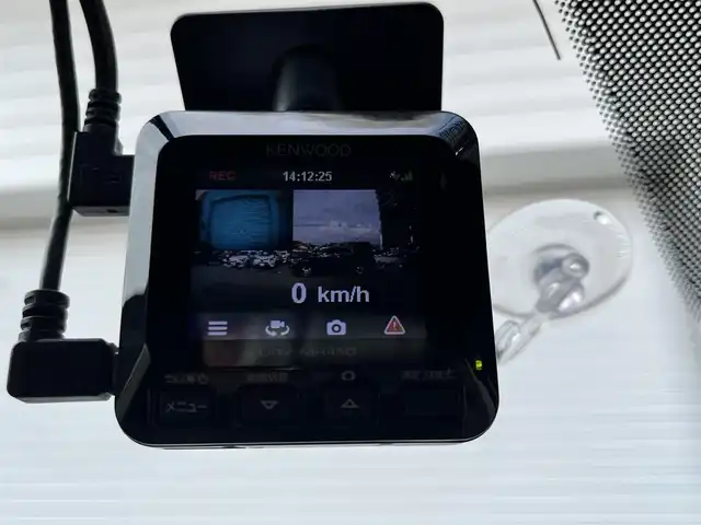 マツダ デミオ 15S 高知県 2018(平30)年 11.6万km ラディアントエボニーマイカ 純正ナビ/　Bluetooth/フルセグ/　CD/DVD/AM/FM/バックカメラ/ドライブレコーダー/ビルトインETC/6速MT/プッシュスタート/スマートキー/スペアキー/アイドリングストップ/純正フロアマット/衝突被害軽減システム/横滑り防止装置/レーンキープアシスト/オートライト/保証書/記録簿/取扱説明書/盗難防止装置