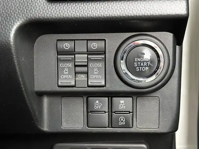 トヨタ ルーミー カスタムG－T 宮城県 2022(令4)年 3.7万km パールホワイトⅢ パノラミックビュー対応ナビレディパッケージ/・ステアリングスイッチ/・パノラミックビューモニター/コンフォートパッケージ/・シートヒーター/・シートバックテーブル/＝＝＝/スマートアシスト/・衝突警報機能/・衝突回避支援ブレーキ機能/・ブレーキ制御付誤発進抑制機能/・先行車発進お知らせ機能/・アダプティブドライビングビーム/・アダプティブクルーズコントロール/・ふらつき警報/・サイドビューランプ/・コーナーセンサー/・路側逸脱警報/・標識認識機能/純正9インチナビ（NSZT-Y68T）/・CD/DVD/・Bluetooth/フルセグTV/ビルトインETC2.0/ドライブレコーダー/両側電動スライドドア/革巻きステアリング/電動パーキングブレーキ/ブレーキホールド/LEDヘッドランプ/フォグランプ/オートライ/スマートキー＆プッシュスタート/電動格納ミラー/純正15インチAW/純正フロアマット/純正ドアバイザー/Wエアバッグ