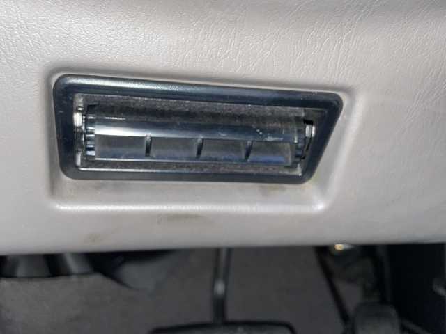 トヨタ マークⅡ グランデ Four レガリア 道東・釧路十勝 2000(平12)年 6.9万km ホワイトパールマイカ グレード：グランデＦＯＵＲレガリアＧエディション/4WD/純正オーディオ　/(AM/FM/ＣＤ再生)　/前後ドライブレコーダー/運転席パワーシート　/リモコンキー　/純正ＨＩＤヘッドライト　/純正１５インチアルミホイール　/純正フロアマット/スタッドレスタイヤ積み込み/・195/65/R15/・溝3ミリ