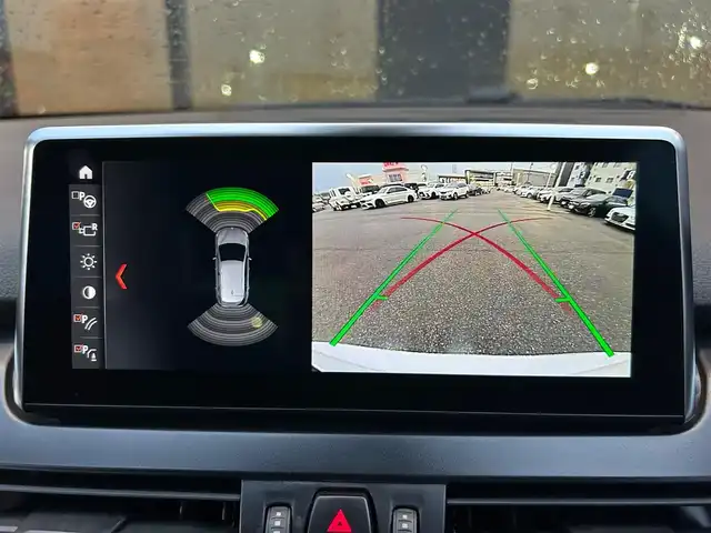 ＢＭＷ ２１８ｄ 石川県 2019(令1)年 4.6万km 白 純正HDDナビ/　Bluetooth・AM/FM・CD・DVD・USB/バックカメラ/ETC/ドライブレコーダー/クルーズコントロール/シートヒーター（D+N席）/パワーバックドア/アンチロック・ブレーキ・システム/衝突被害軽減システム/横滑り防止装置/前後コーナーセンサー/盗難防止装置/パーキングアシスト/アイドリングストップ/エアバッグ（W+サイド）/カーテンエアバッグ/純正アルミホイール/MTモード付AT/スマートキー