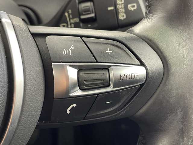 ＢＭＷ １１８ｄ Mスポーツ 愛知県 2018(平30)年 14万km パール 純正ナビ/・CD/DVD/・Bluetooth/車線逸脱/レーダークルーズコントロール/ＥＴＣ