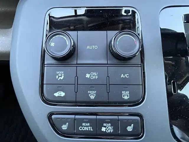 ホンダ フリード ハイブリット e:HEV AIR EX 群馬県 2024(令6)年 3万km トワイライトミストブラックパール 純正11.4インチナビ/  (CD/DVD/MSV/SD/USB/BT)/フルセグTV/全方位カメラ/両側パワースライド/ホンダセンシング/　・衝突軽減ブレーキ/　・後方誤発信制御/　・歩行者事故低減ステアリング/　・車線維持支援システム/　・渋滞追従付きアクティブクルコン/　・誤発進制御/　・オートハイビーム/　・ブラインドスポットインフォメーション/　・パーキングセンサー/　・レーンキープアシスト/ETC/オートホールド/シートヒーター/ハーフレザー/リアクーラー/無限エアロ/無限アルミ/リアツインモニター(アルパイン)/フルLEDヘッドライト/純正フロアマット/純正ドアバイザー