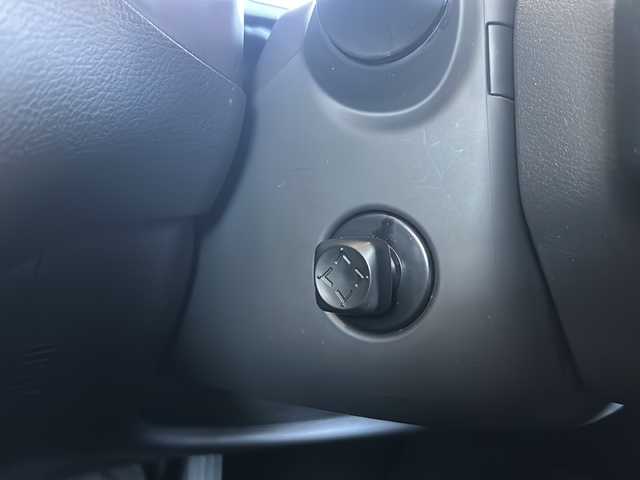 日産 スカイライン 400R 静岡県 2020(令2)年 4.2万km スーパーブラック 純正ナビ/・AM/FM/・フルセグTV/・USB/・CD/DVD/・AUX/・Bluetooth/主要装備/・アラウンドビューモニター/・運転席＋助手席パワーシート/・ＬＥＤヘッドライト/・ビルトインＥＴＣ/・パドルシフト/・エマージェンシーブレーキ/・サイドカーテンエアバッグ/・赤キャリパー/・オートライト/・フォグランプ/・インテリジェントクルーズコントロール/・電動チルト＆テレスコピックステアリング/・レザーシート/・純正19インチアルミホイール